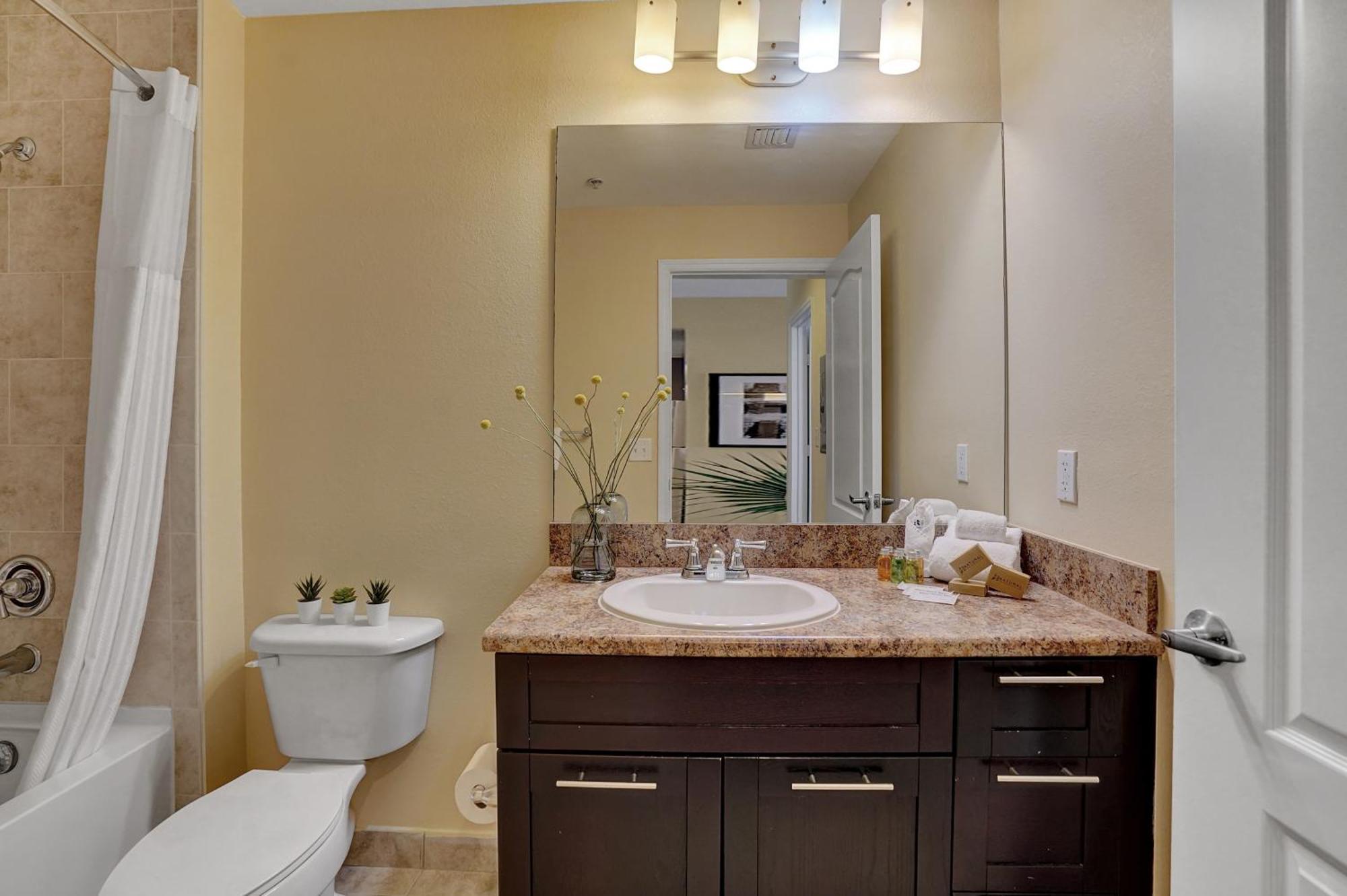 Dharma Home Suites South Miami At Red Road Commons Exterior photo