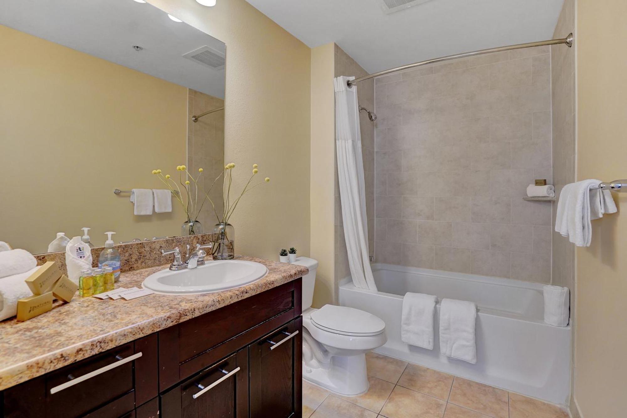 Dharma Home Suites South Miami At Red Road Commons Exterior photo